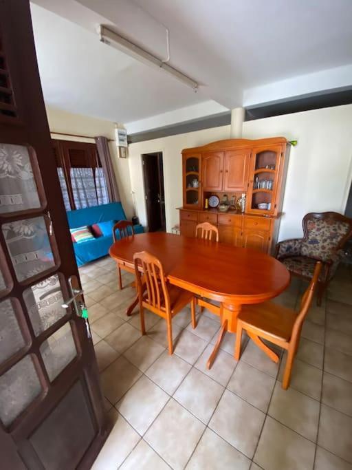 Maison En Bord De Mer A Trois Rivieres. المظهر الخارجي الصورة